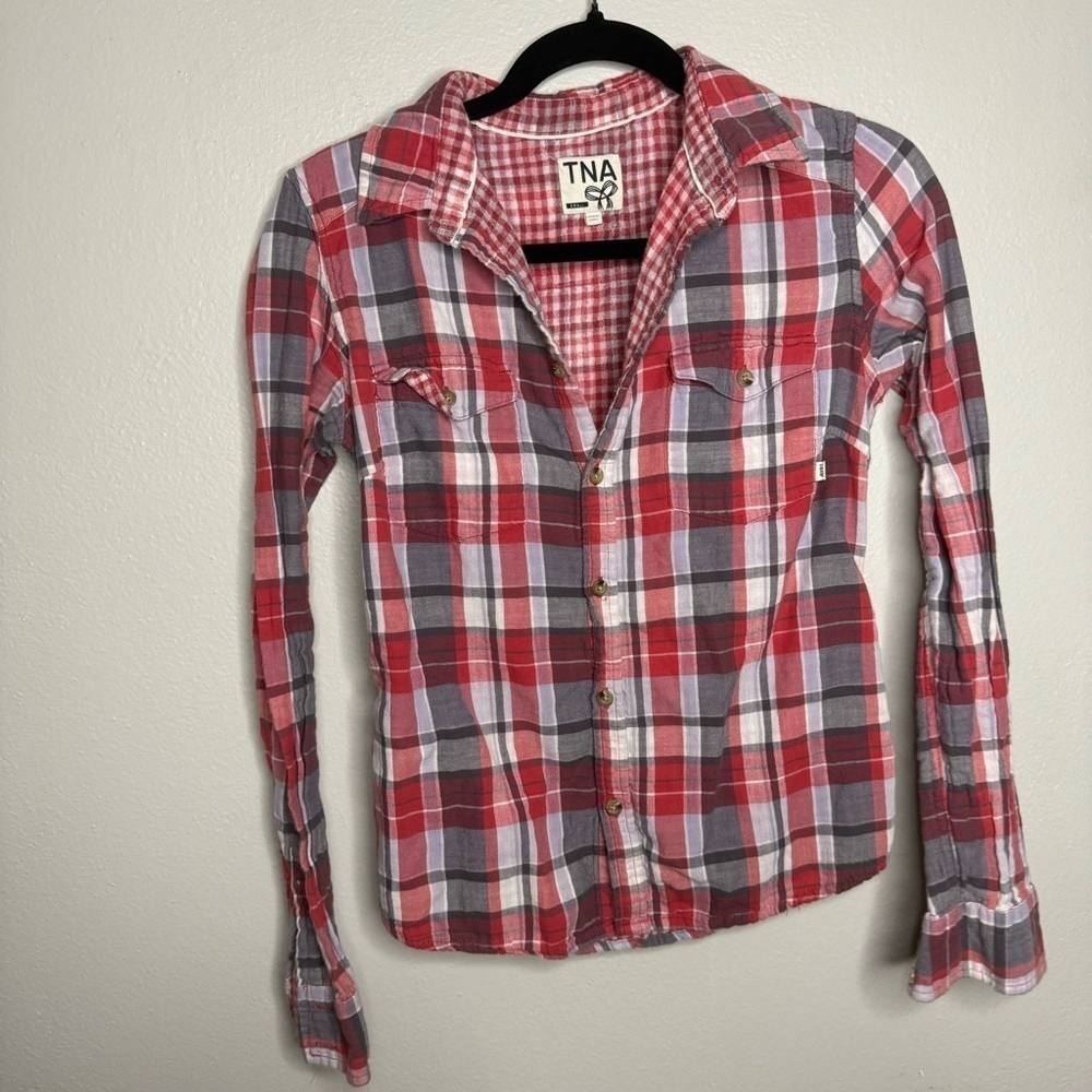Aritzia TNA Red Long Sleeve Flannel Plaid Button Up Shirt